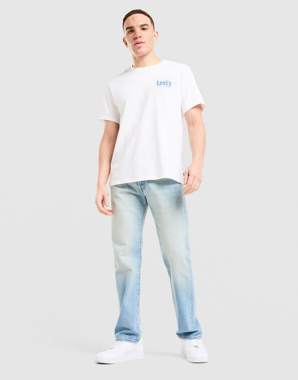 Levi's jeans light view